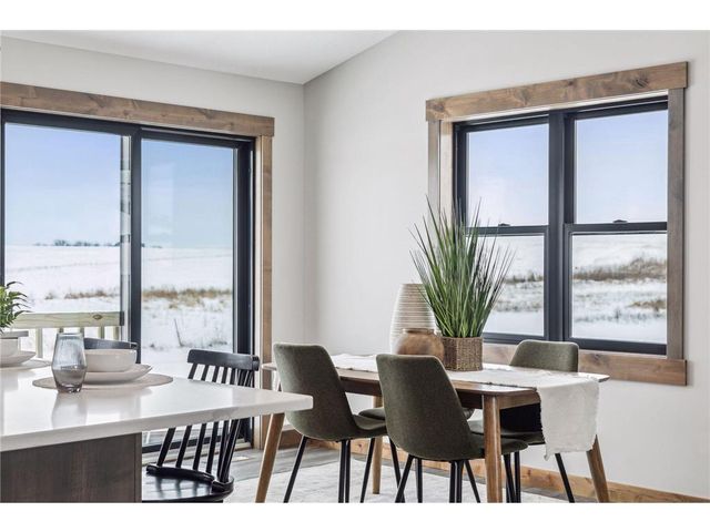 485 Coyote Way, New Richmond, WI 54017