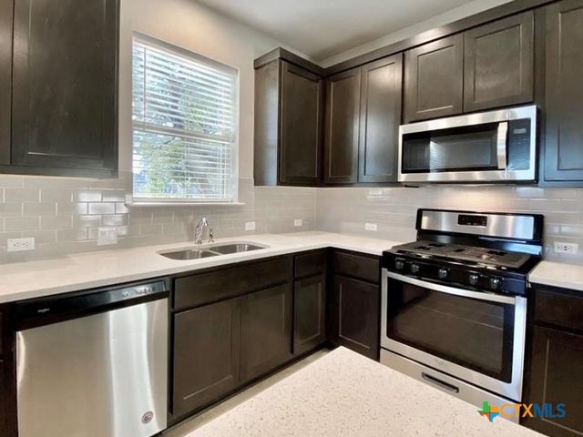 2309 Pecan Island Drive, Leander, TX 78641