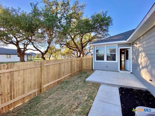 2309 Pecan Island Drive, Leander, TX 78641