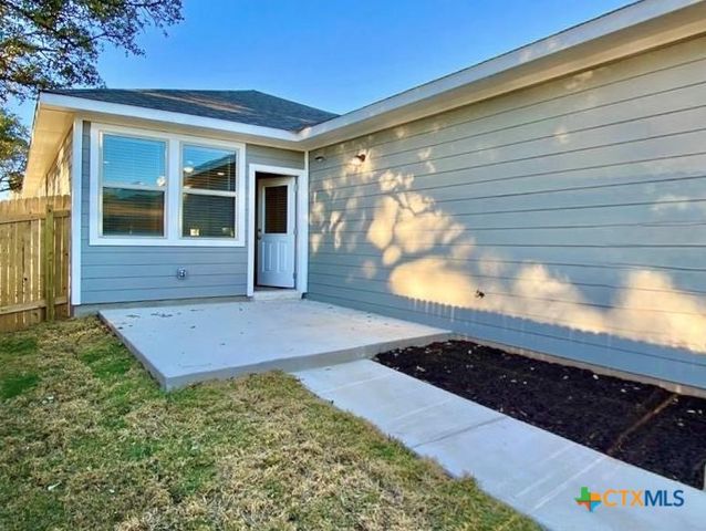 2309 Pecan Island Drive, Leander, TX 78641