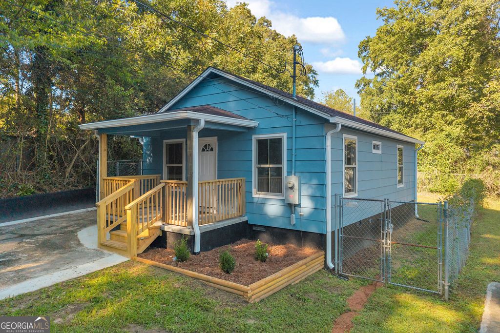 232 S Pine Street, Toccoa, GA 30577 — exterior