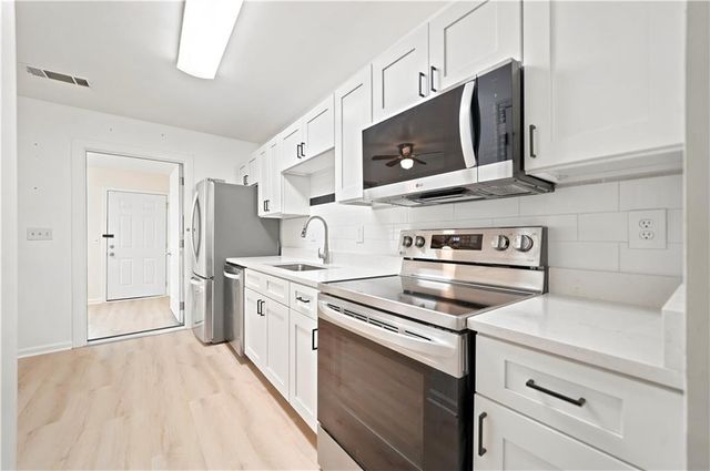 30 Brittany Court 20, Jasper, GA 30143