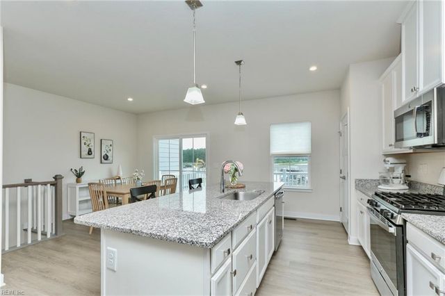 1001 Gabion WAY, Chesapeake, VA 23323