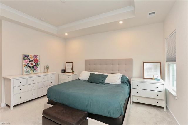 1001 Gabion WAY, Chesapeake, VA 23323