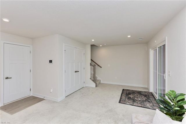 1001 Gabion WAY, Chesapeake, VA 23323