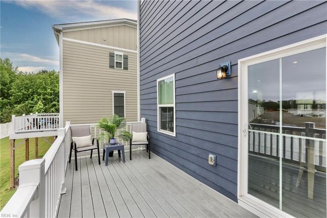 1001 Gabion WAY, Chesapeake, VA 23323