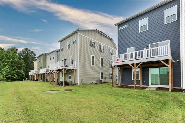 1001 Gabion WAY, Chesapeake, VA 23323