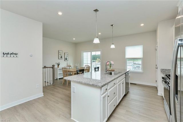 1001 Gabion WAY, Chesapeake, VA 23323