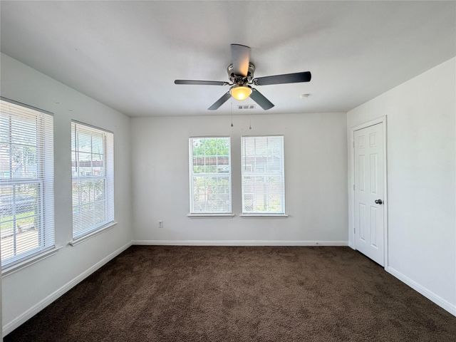 5302 Clay Street, Houston, TX 77023