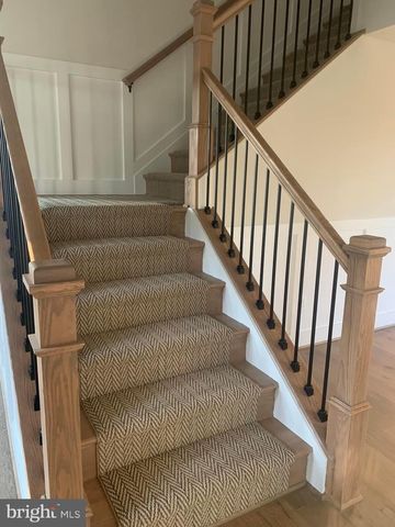 9828 THOROUGHBRED ROAD, Warrenton, VA 20187