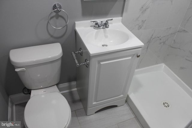 727 MOUNT HOLLY ST, Baltimore, MD 21229