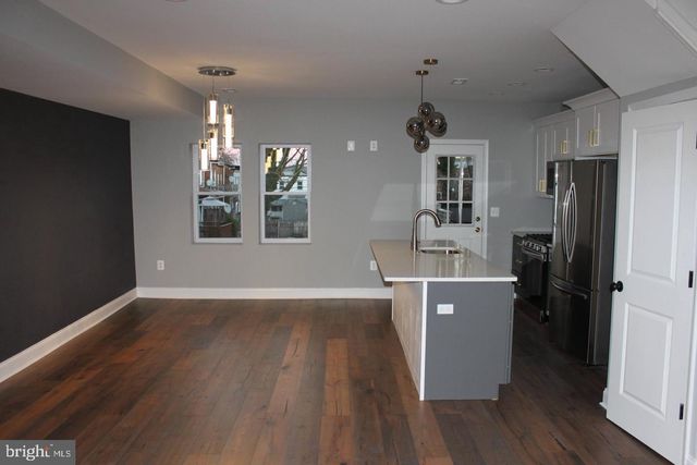 727 MOUNT HOLLY ST, Baltimore, MD 21229