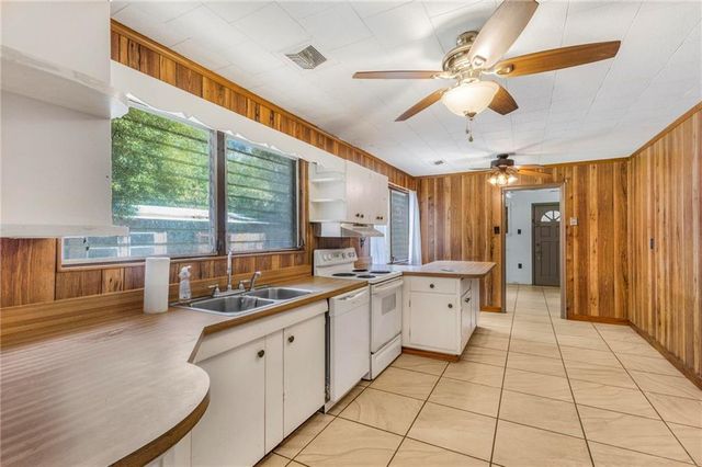 916 Leon Street, Saraland, AL 36571