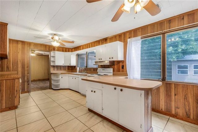 916 Leon Street, Saraland, AL 36571