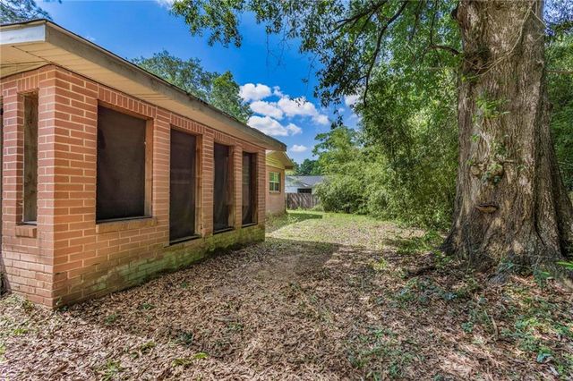 916 Leon Street, Saraland, AL 36571