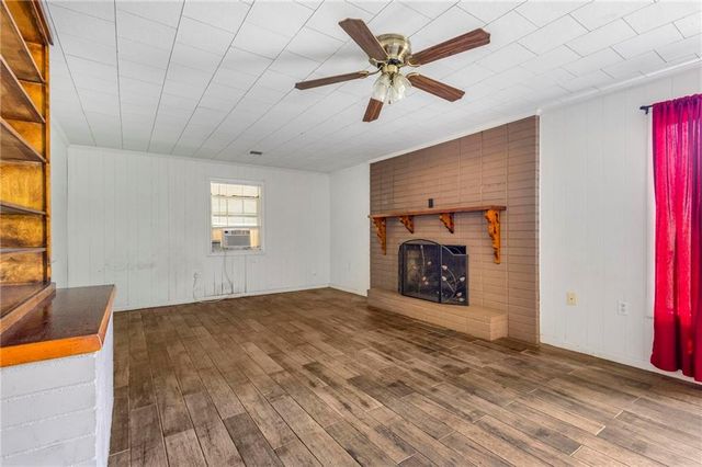 916 Leon Street, Saraland, AL 36571