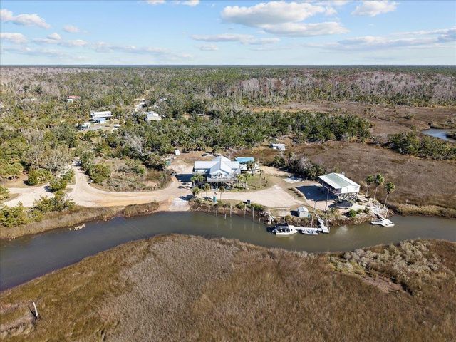 14076 Spring Warrior Road, Perry, FL 32348