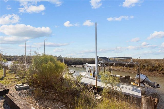 14076 Spring Warrior Road, Perry, FL 32348