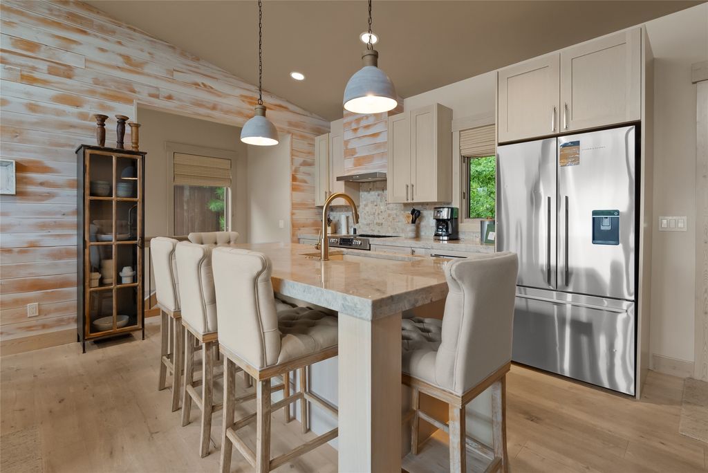 44 Cottage Lake Lane, Eureka, MT 59917 photo 15