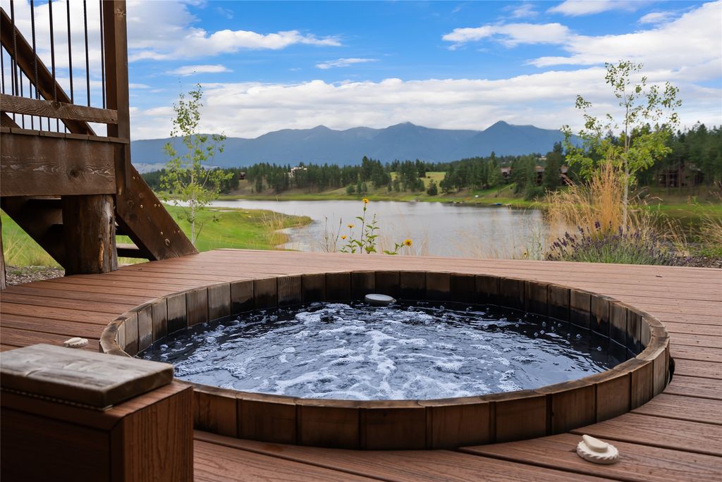 44 Cottage Lake Lane, Eureka, MT 59917 photo 4