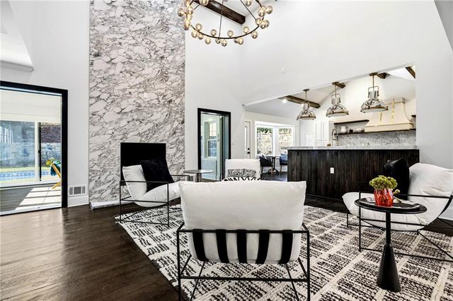 4730 Paran NW Valley, Atlanta, GA 30327