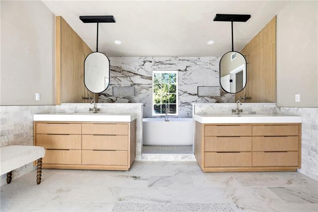 4730 Paran NW Valley, Atlanta, GA 30327