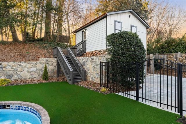 4730 Paran NW Valley, Atlanta, GA 30327