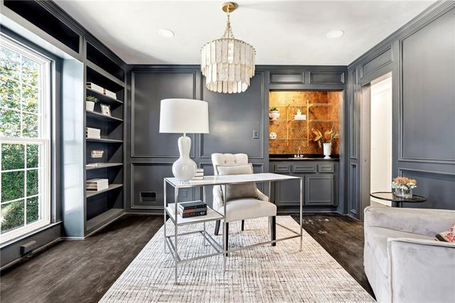 4730 Paran NW Valley, Atlanta, GA 30327