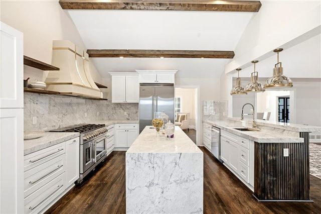 4730 Paran NW Valley, Atlanta, GA 30327