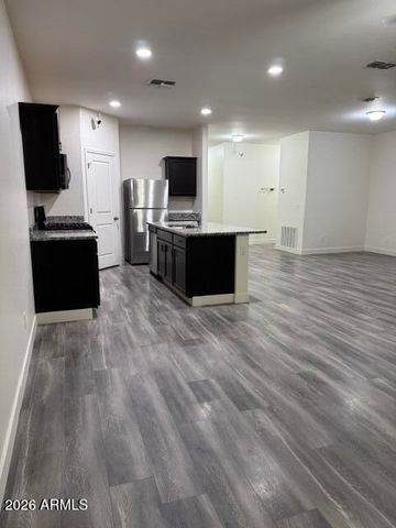 20014 W MESQUITE Drive, Buckeye, AZ 85326