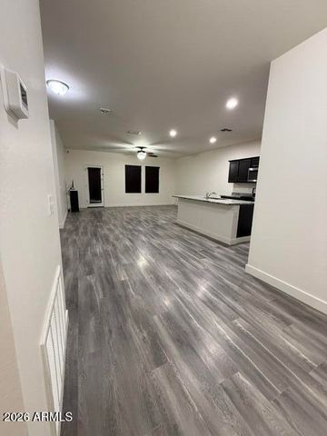 20014 W MESQUITE Drive, Buckeye, AZ 85326