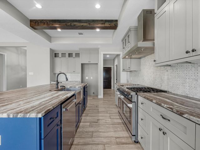 2612 County Road 160, Alvin, TX 77511