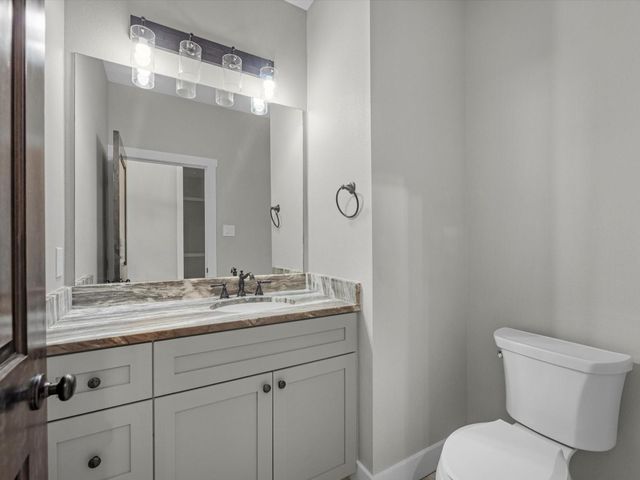 2612 County Road 160, Alvin, TX 77511