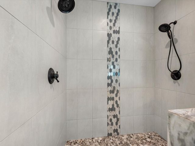 2612 County Road 160, Alvin, TX 77511