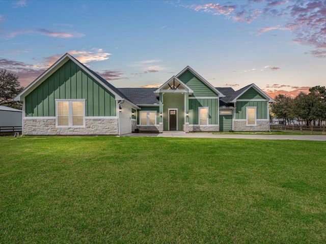 2612 County Road 160, Alvin, TX 77511