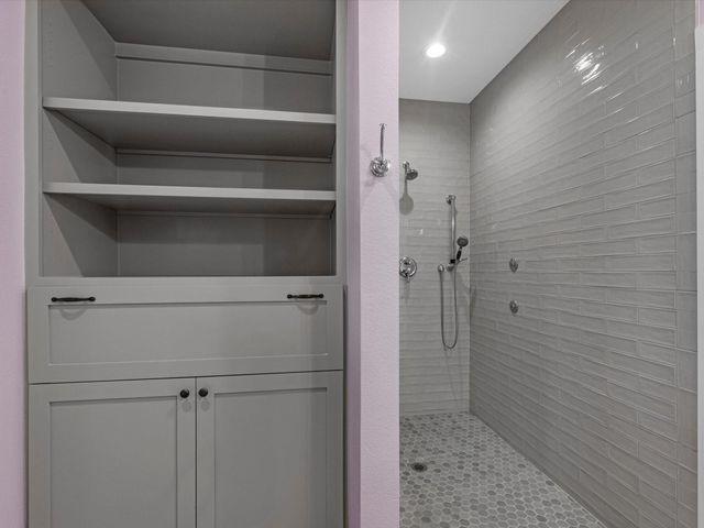 2612 County Road 160, Alvin, TX 77511