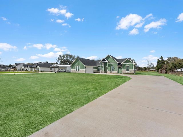 2612 County Road 160, Alvin, TX 77511