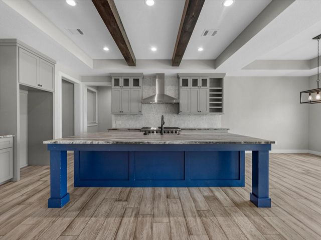 2612 County Road 160, Alvin, TX 77511