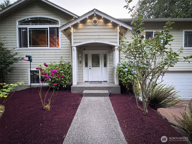 6337 SE heather Lane, Port Orchard, WA 98366