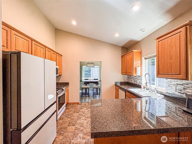 6337 SE heather Lane, Port Orchard, WA 98366