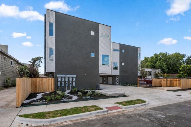 7920 Mullen DR 3, Austin, TX 78757