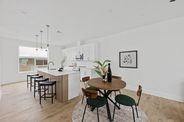 7920 Mullen DR 3, Austin, TX 78757