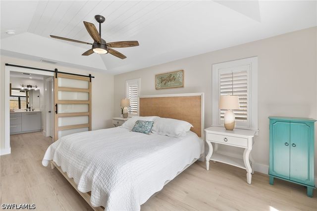 10274 Boca CIR, Naples, FL 34109