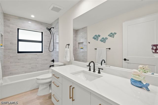 10274 Boca CIR, Naples, FL 34109