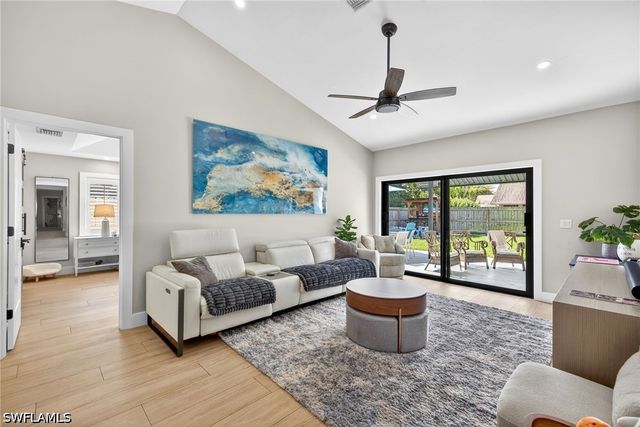 10274 Boca CIR, Naples, FL 34109