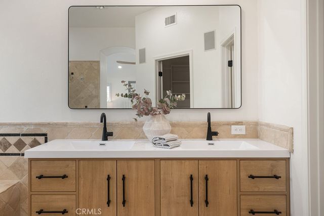 1222 S Silver Star Way, Anaheim Hills, CA 92808