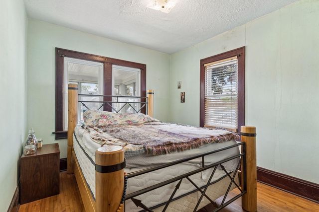 1032 Cumberland Street, Saint Paul, MN 55117