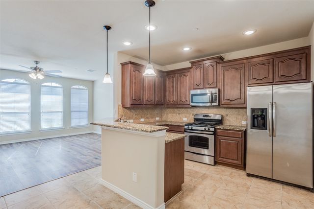 4253 Indian Run Drive, Carrollton, TX 75010