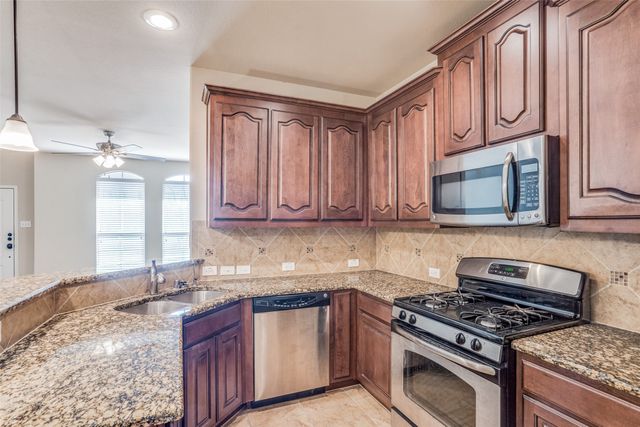 4253 Indian Run Drive, Carrollton, TX 75010