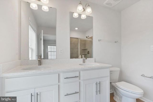 8709 TAVERN ST, Clinton, MD 20735